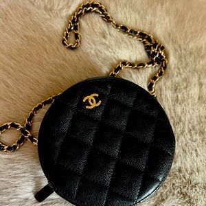 Authentic Chanel Caviar leather black with chain bag